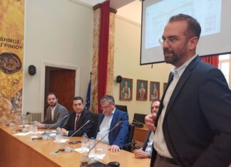 Προειδοποιεί ο Φαρμάκης για τις «μαντάρες» των Δήμων