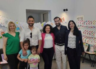 Με εκατοντάδες ζωγραφιές έδειξαν την αγάπη για τη «μαμά» τους μαθητές σχολείων του Δήμου Μεσολογγίου