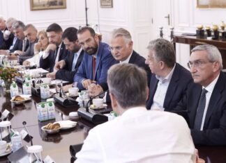 Σε τι ζήτησε ο Μητσοτάκης τη συνδρομή των Περιφερειών, μετά το σκάνδαλο του ΟΠΕΚΕΠΕ