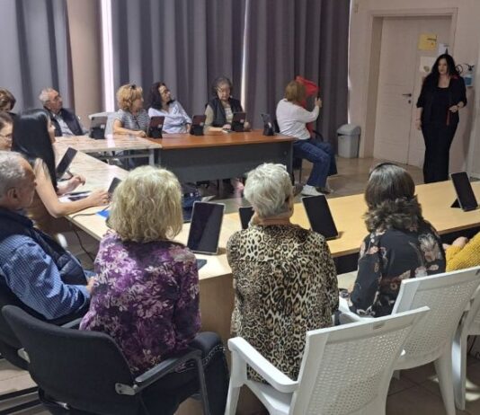 Περιφέρεια Δυτικής Ελλάδας: Συνεχίζεται το προγραμμα «Η 3η Ηλικία στην Εποχή της Τεχνολογίας»
