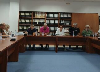 H Eπιτροπή για την υπεράσπιση της Τριχωνίδας στη σύσκεψη προέδρων που έγινε στη Γαβαλού