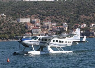 Αγωνία για να ανοίξουν οι κρατήσεις για τα υδροπλάνα στην Αμφιλοχία