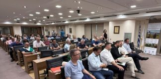 Μεγάλο ενδιαφέρον για το πρόγραμμα των θερμοκηπίων στην ημερίδα της Περιφέρειας