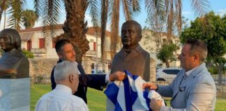 Μεσολόγγι: Οι προτομές του Σπύρου και της Αικατερίνης Τρικούπη στο Μουσείο της Οικογένειας