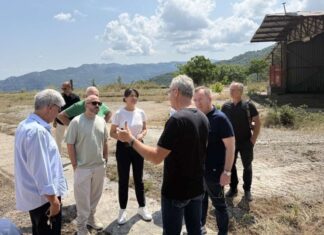 Γιατί πήγαν οι βουλευτές του ΣΥΡΙΖΑ στα ημιτελή έργα της εκτροπής;