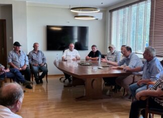 Σύσκεψη για τις επιπτώσεις από την απαγόρευση μετακινήσεων των κοπαδιών λόγω της ευλογιάς