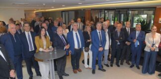 Παρά το πλευρό του «Βαγγέλα» ο Παπαναστασίου στις Βρυξέλλες