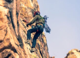 ΟΦΥΠΕΚΑ – ΕΟΟΑ: Eνημερωτικό έντυπο για την αναρρίχηση στα βουνά της Ελλάδας