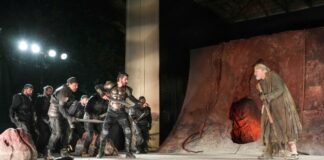 Μια μοναδική βραδιά στο Κηποθέατρο Αγρινίου με το «Φιλοκτήτη» του Σοφοκλή