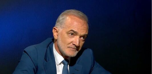 O Σαλμάς επιστρέφει στη ΝΔ με Μητσοτάκη, όταν ο ήλιος ανατείλει από τη Δύση…