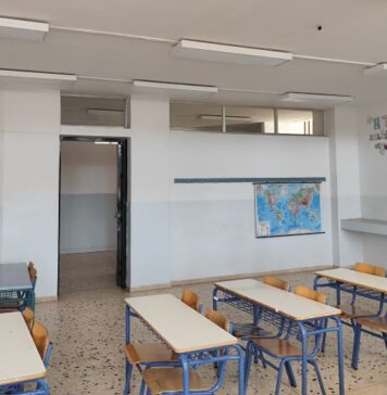 Ά ΕΛΜΕ Αιτωλοακαρνανίας: Επί δεκαετίες κοντέινερ ως μόνιμες αίθουσες διδασκαλίας στο Μεσολόγγι