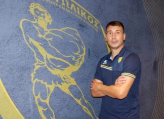 Παναιτωλικός: Για ένα χρόνο κάτοικος Αγρινίου ο Ζίβκοβιτς