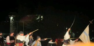 Στα «Μποτσάρεια» στο Καρπενήσι «ο Λιάρος» και ο Σύλλογος Πανηγυριστών «ο Άη-Συμιός»