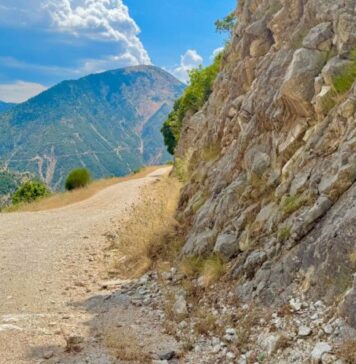 Δήμος Θέρμου: 8 εκατ. από το ΥΠΕΣ για τους δρόμους Κόνισκα – Διπλάτανος και Αμβρακιά – Αργυρό Πηγάδι