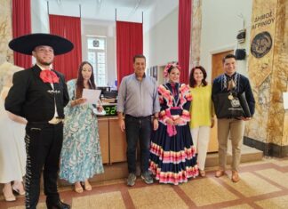 Αγρίνιο: Η επίσημη υποδοχή των αντιπροσωπειών των συγκροτημάτων του Διεθνούς Φεστιβάλ Παραδοσιακών Χορών