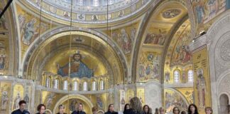 Μεγάλη τιμή για την αγρινιώτικη Βυζαντινή Χορωδία «Αγία Σκέπη» στο Πατριαρχείο Σερβίας