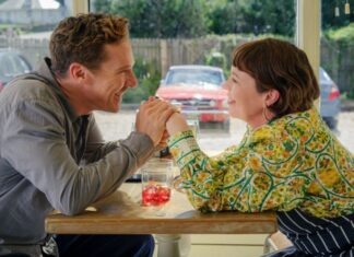 «Ρόουζ Εναντίον Ρόουζ» στον «Ελληνίς»