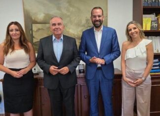 Συναντήσεις Φαρμάκη με Παπαθανάση και Κατσαφάδο για τα απαιτούμενα έργα στις πυρόπληκτες περιοχές