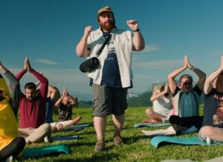 «Ένα μικρό κόλπο και κάτι ακόμα» στον «Ελληνίς»