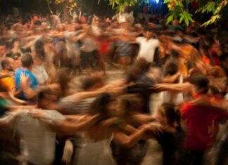 Κάτω τα χέρια από τα πανηγύρια, λένε οι Ομοσπονδίες και η ΠΑΝΣΥ