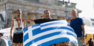 Εντυπωσιακή εμφάνιση του Κώστα Σταμούλη στο μαραθώνιο του Βερολίνου