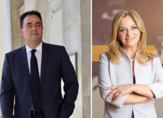 H Σταρακά χόρευε κι ο Κωνσταντόπουλος παλαμοκροτούσε