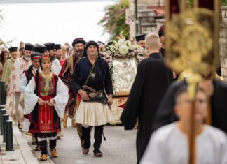 Η Ναύπακτος τίμησε τον πολιούχο της Άγιο Δημήτριο