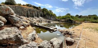 Στους Οινιάδες θα δεις το καλύτερα διατηρημένο αρχαίο ναυπηγείο της Ευρώπης