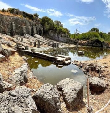 Στους Οινιάδες θα δεις το καλύτερα διατηρημένο αρχαίο ναυπηγείο της Ευρώπης