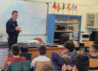 Ενημερωτικές ομιλίες για την οδική ασφάλεια σε μαθητές Γυμνασίου στο Μεσολόγγι