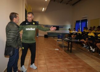 Παράδοση – παραλαβή… στον Παναιτωλικό – Η συγκίνηση του Γιάννη Πετράκη