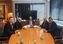 Συνάντηση Τσιάρα με Καραγκούνη και Δημάρχους: Αρδευτικά, οδοποιία και ευλογιά στην ατζέντα