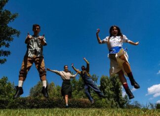 ΔΗΠΕΘΕ Aγρινίου: «Χάιντι, το κορίτσι των βουνών» στην Παιδική Σκηνή