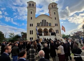Εγκαινιάστηκε ο Ιερός Ναός της Αγίας Βαρβάρας Αγρινίου