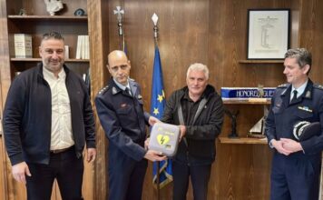 Τρεις νέοι απινιδωτές από την Περιφέρεια Δυτικής Ελλάδος σε Μεσολόγγι και Θέρμο