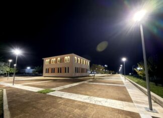 Δήμο Αμφιλοχίας: Νέα όψη στην πλατεία του Εμπεσού