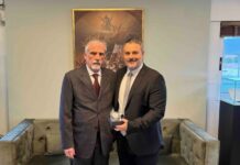 Βράβευση του Καθηγητή Αριστογιάννη Γαρμπή από το Δήμο Μεσολογγίου