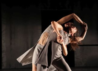 ΔΗ.ΠΕ.ΘΕ Αγρινίου: Η παράσταση σύγχρονου χορού «Two – Matters of Existence» της Αθανασίας Κανελλοπούλου