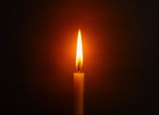 200 Χρόνια από την Έξοδο: Το Φως που Δεν Δανείζεται από Κανέναν