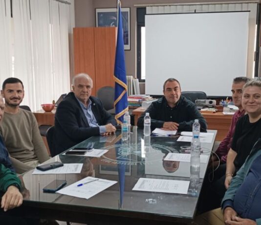 Μεσολόγγι: Συνάντηση Λύρου με τον Εμπορικό Σύλλογο για το θέμα της στέγασης του Καλλιτεχνικού Σχολείου