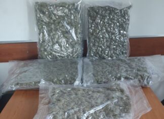 Συνελήφθη στην εθνική οδό Αγρινίου – Καρπενησίου να μεταφέρει πάνω από 5 κιλά χασίς