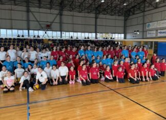 Ο Ακαρνάν Αγρινίου στο Χριστουγεννιάτικο Τουρνουά Βόλεϊ Κοριτσιών στη Ναύπακτο