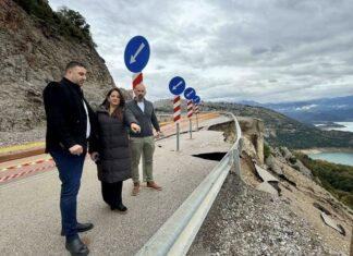 Υποχώρησε τμήμα του οδοστρώματος στο δρόμο Αλευράδα – Γέφυρα Τατάρνας