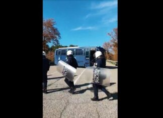 H Αστυνομία μπλόκαρε στους αγρότες – Τους απέτρεψε χιλιόμετρα πριν να φτάσουν στη Γέφυρα Ρίου – Αντιρρίου