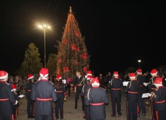 Με δράσεις για τα παιδιά η φωταγώγηση του χριστουγεννιάτικου δέντρου στην Αμφιλοχία