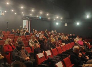 Ξεκινάς με «επίθεση» στην κοινωνία και μετά περιμένεις την αποθέωση του κοινού…