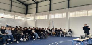 Εκδήλωση επαγγελματικού προσανατολισμού στο Λύκειο Νεοχωρίου από την «Οινιαδών Ανάπτυξις»