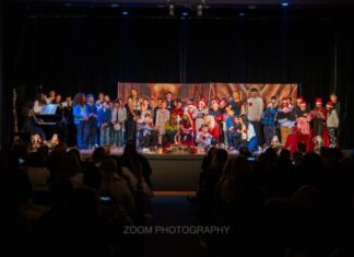 Κατάμεστο το Παπαστράτειο στη χριστουγεννιάτικη γιορτή της ΕΛΕΠΑΠ Αγρινίου