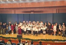 H χριστουγεννιάτικη παράσταση του Τομέα Νεότητος της Μητρόπολης στο Μεσολόγγι