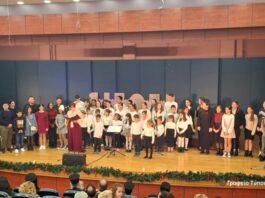 H χριστουγεννιάτικη παράσταση του Τομέα Νεότητος της Μητρόπολης στο Μεσολόγγι